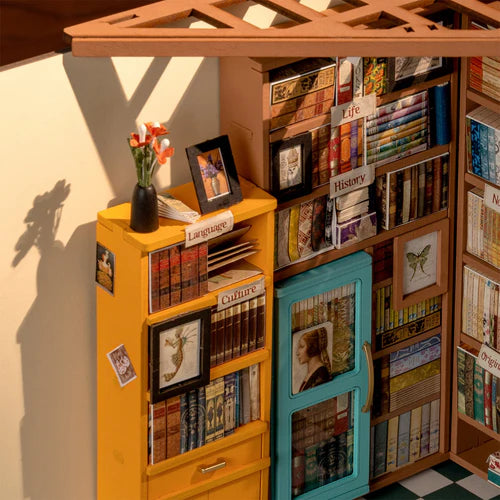 Tom's Study | DIY Miniature Kit with LED